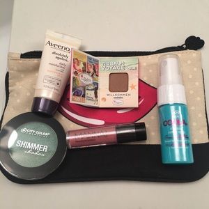 Ipsy make up bundle